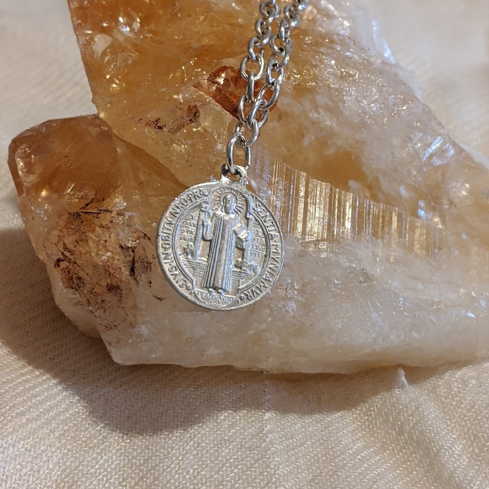 Protection Saint Bracelet.